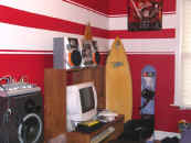 room.jpg (43160 bytes)