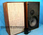 Dynaco_A-25_A25_Vintage_Stereo_Speakers_web.jpg (41114 bytes)