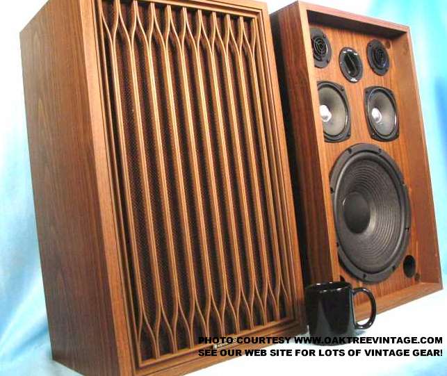 Kenwood_KL-555D_Stereo_Speakers_web.jpg