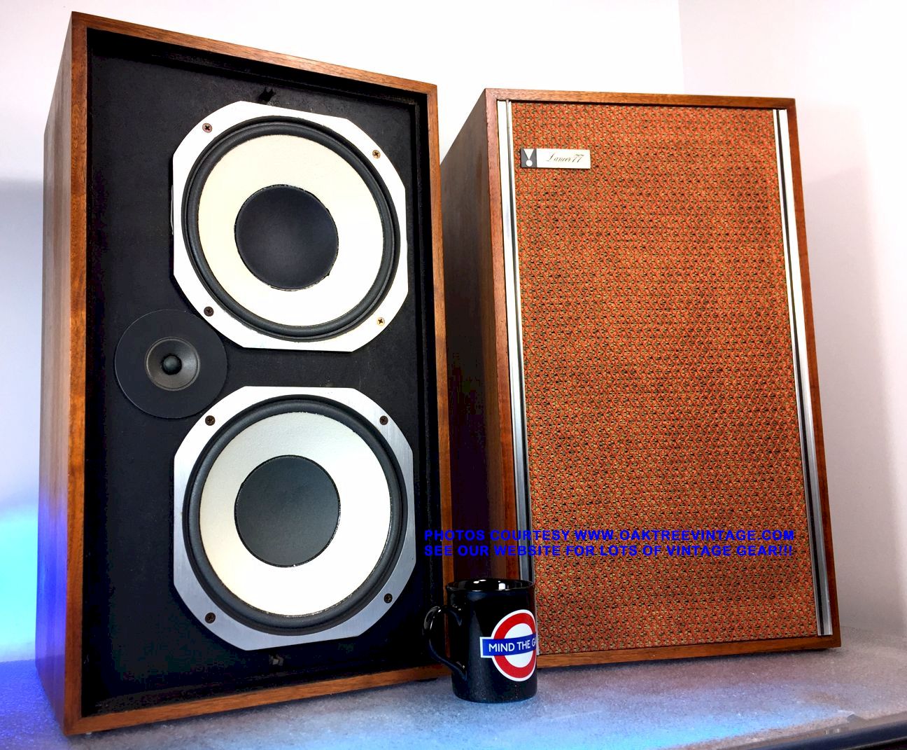Classic Vintage Home Audio Stereo Speakers