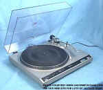 Technics_SL-220_Stereo_Belt-drive_Turntable_web.jpg (48493 bytes)