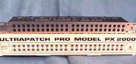 Behringer_Ultrapatch_web.jpg (26553 bytes)