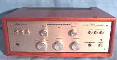 Marantz_1030_web.jpg (14847 bytes)