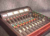 Tascam_M-30.jpg (30596 bytes)