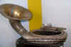 King_Sousaphone_Silver_web.jpg (21179 bytes)