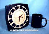 Spartus_501_Vintage_Antique_Deco_Kitchen_Electric_Wall_Clock_web.jpg (28452 bytes)