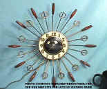 United_Model-79_Vintage_Clock_web.jpg (52571 bytes)